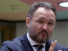 Komisarz UE: nie powinniśmy importować rosyjskiej energii nawet po zawarciu pokoju w Ukrainie