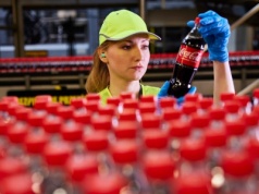 Bardziej zrównoważone opakowania Coca-Cola HBC Polska i Kraje Bałtyckie