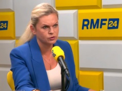 Pornografia niszczy dzieci. Barbara Nowacka ostrzega, rząd ograniczy dostęp?