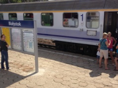 Wciąż brak porozumienia w sprawie podwyżek w PKP Intercity. A nowe premie nie wszystkim pasują