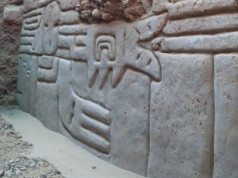 Archeolodzy w Peru odkryli mural 3D sprzed 4000 lat