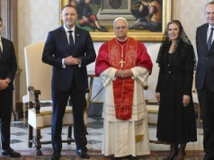 To było wyzwanie dla Marty Nawrockiej. Internauci już wiedzą, czy sprawdzi się w roli pierwszej damy