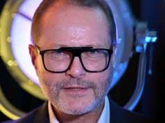 Artur Żmijewski złożył hołd Leonardowi Cohenowi. 
