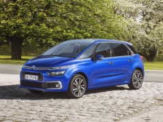 Akcja serwisowa Citroën i Peugeot, tym razem układy związane z emisją spalin. Jakie modele są objęte naprawą?