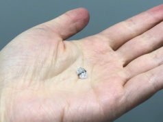 Stworzyli diamenty w nowatorski sposób. Takie warunki można zapewnić nawet w domu