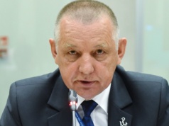 Marian Banaś alarmuje. 