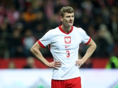 Gikiewicz w WeszłoTV: Paweł Dawidowicz rozwiązał kontrakt w Arabii po miesiącu