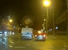 Nagrali skandaliczne zachowanie policjanta w Łodzi. 