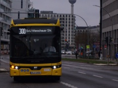 Autobusy i taksówki bez kierowcy? Tak na sprawę patrzą Niemcy