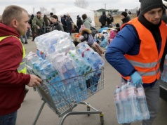 Polacy chcą odebrać 800 plus Ukraińcom. Ale nie dlatego, że są ksenofobami