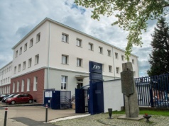 CBA zatrzymało prezesa firmy z wielomiliardowymi kontraktami z państwem.