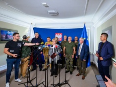 Rosyjskie drony nad Polską. Służby w gotowości, po konferencji z Wojewodą