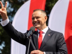 Jak Polacy oceniają prezydenturę Nawrockiego? Jest nowy sondaż
