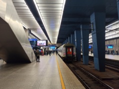 Trapez na torach – Warszawa Centralna zyska większą przepustowość