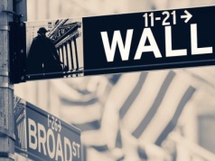 Wall Street na rekordach. Rynek czeka na Fed i dane o sprzedaży detalicznej