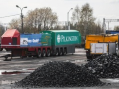 Za ich rządów sprowadzono miliony ton węgla. 