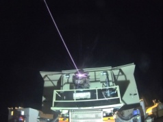 Pierwsza laserowa tarcza przeciw dronom. Izrael ogłosił gotowość operacyjną Iron Beam