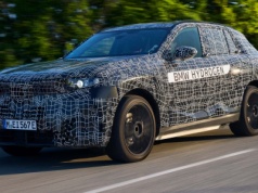 Nowe BMW X5 zaskoczy napędem