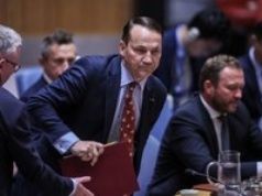 Sikorski ostro do Rosji: Zostaliście ostrzeżeni