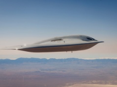 Nowe zdjęcia bombowca przyszłości USA. Drugi B-21 w bazie na pustyni
