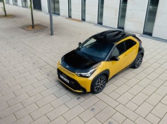 To pierwszy taki model w swojej klasie. Japończycy zaskoczyli