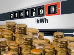 Spółki energetyczne obniżają taryfy na prąd