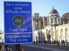 Mandatami zmuszają do kupna elektryków. Milion euro kar w miesiąc