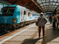 Tego dnia seniorzy pojadą za złotówkę. Wielka promocja PKP Intercity