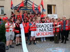 Kryzys mieszkaniowy bije po kieszeni studentów. Co mogą zrobić uczelnie?