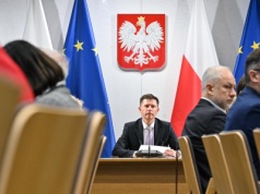 Od mema do lidera? Petru chce być szefem Polski 2050, wszyscy się śmieją. Ale to może mieć sens