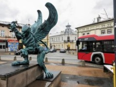 Jazda autobusami za darmo. Chcą, by mieszkańcy porzucili samochody