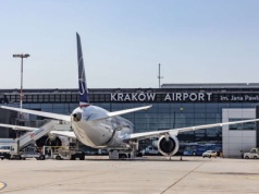 W walizce z Dubaju były ludzkie włosy. Celnicy: ważyły 15 kg