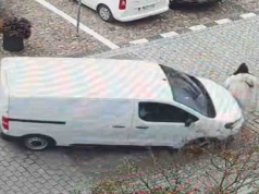 Kobieta w ciąży potrącona na pasach. Sprawca jechał za radiowozem policji (FILM)