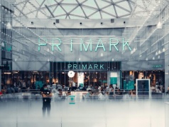 Primark na fali ekspansji w Polsce. Jakie zarobki czekają nowych pracowników?