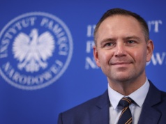 Ad vocem profesorowi Dudkowi. Polska z wystawionym kuprem! Prezydent Nawrocki kontra prof. Dudek.