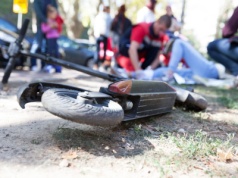 Piraci na hulajnogach kontra policja. Tak wygląda starcie technologii