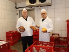 Zaczynał od 10 świń tygodniowo. Dziś eksportuje półtusze za granicę