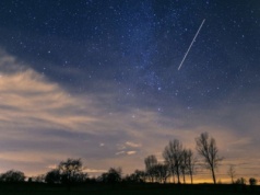 Ten widok zapamiętasz na długo. Zjawisko jest związane ze słynną kometą