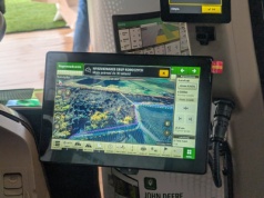 Rolnictwo precyzyjne – przyszłość, która dzieje się dziś. Najnowszy raport od John Deere