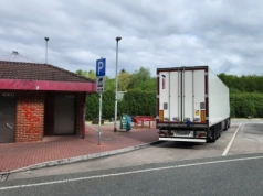 Unijna aplikacja do oceniania parkingów dla ciężarówek – nowy pomysł z Brukseli