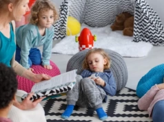 Marzy Ci się praca z dziećmi? Sprawdź, jak zostać opiekunem i rozpocząć swoją zawodową drogę!