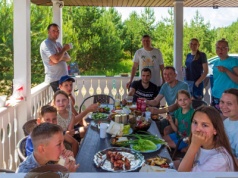 Zaplanowano jej cesarkę w dniu urodzin teściowej. 