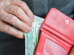 Decyzja w sprawie emerytur w 2026 roku zapadła i już się nie może zmienić