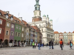 Polacy rezygnują z wyjazdów krajowych. Spadek jest ogromny