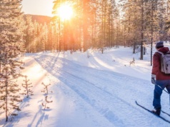 Ile trwa lot do Finlandii? Jak długo leci się samolotem do Finlandii?