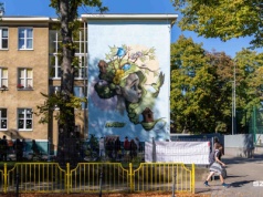 Po dwóch latach starań na fasadzie SP46 odsłonięto dwa ekologiczne murale