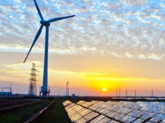Minister energii zapowiada walkę z dezinformacją. Fake newsy uderzają w OZE