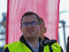 Minister energii rusza z kampanią. Chce walczyć z dezinformacją na temat OZE