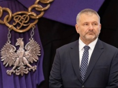 Żurek znów wziął się za wyjaśnianie swojego rozporządzenia. W komentarzach: 