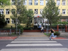 Nie ustąpił pierwszeństwa dziecku, 